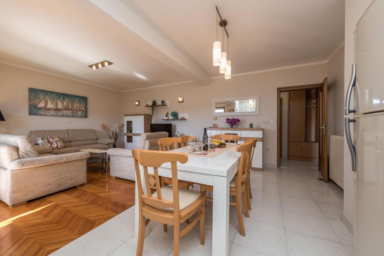 Stedi Apartment Lukoran Екстериор снимка