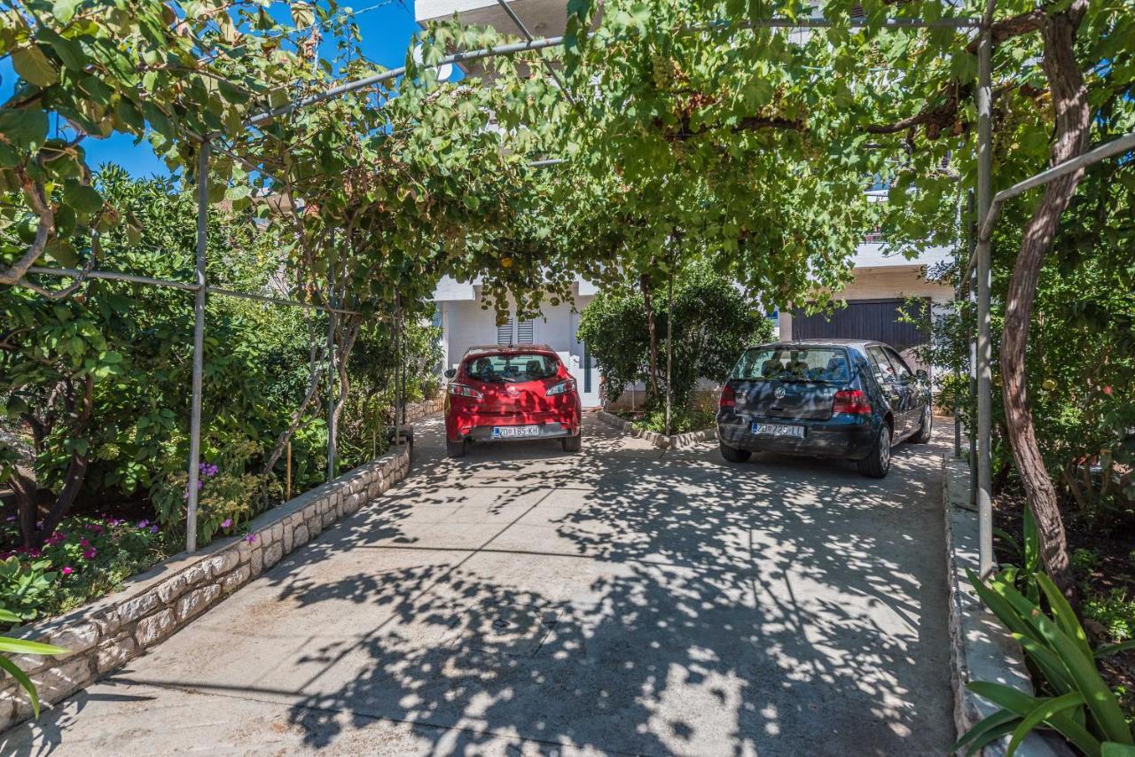 Stedi Apartment Lukoran Екстериор снимка